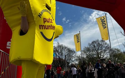 Maskottchen-Treffen beim Hannover Marathon